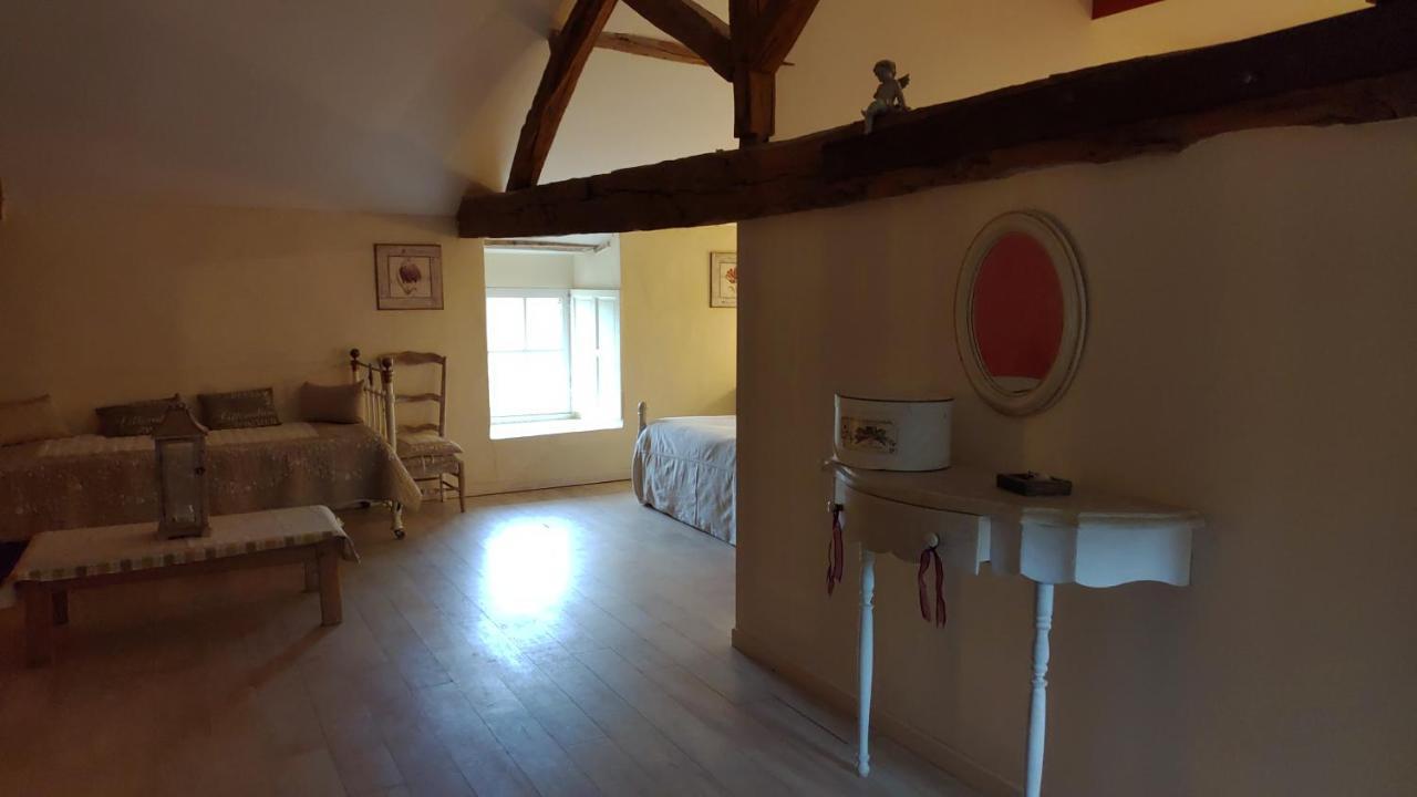Le Manoir De Gatines Bed & Breakfast Tigné Exterior photo