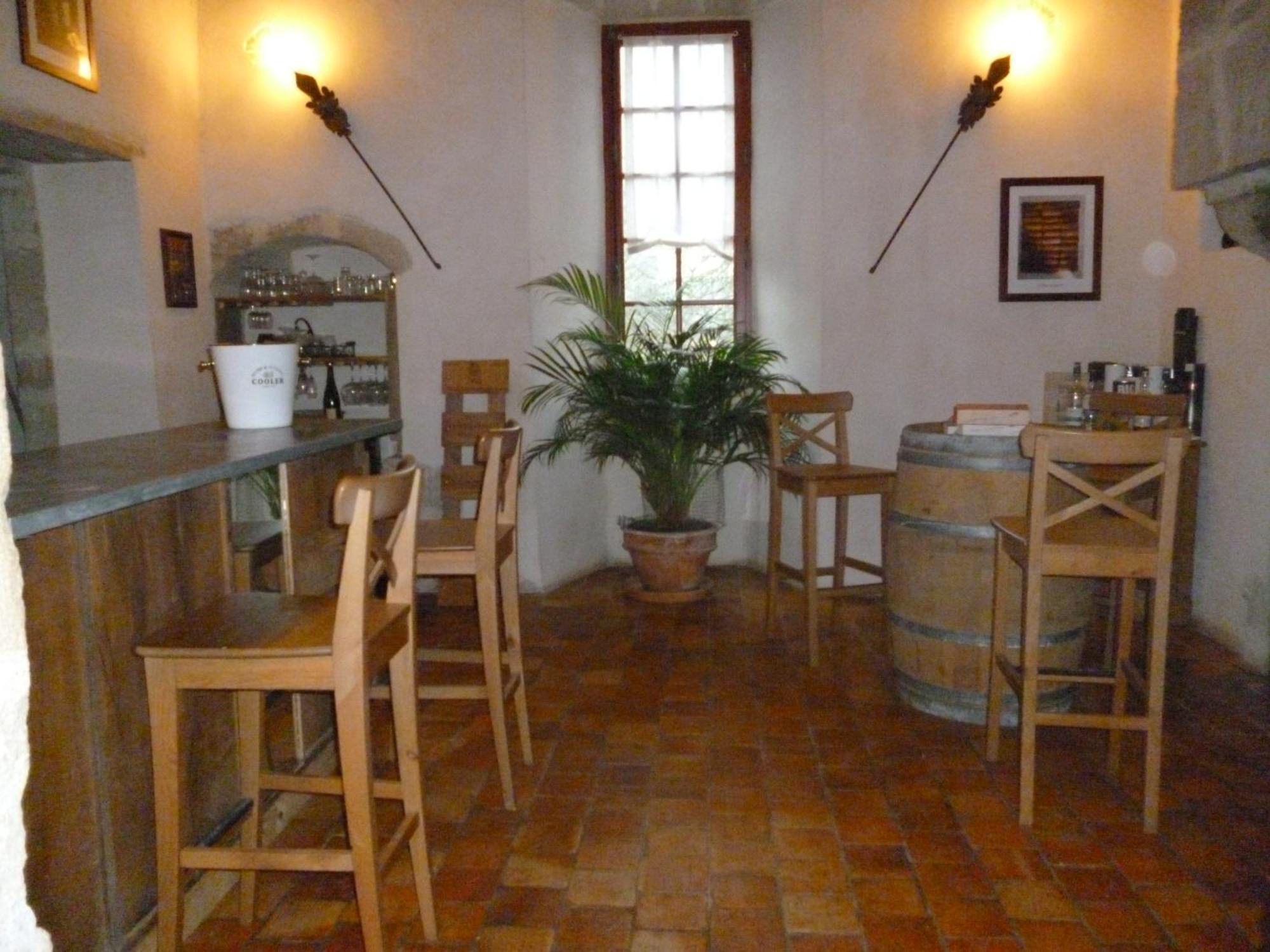 Le Manoir De Gatines Bed & Breakfast Tigné Exterior photo