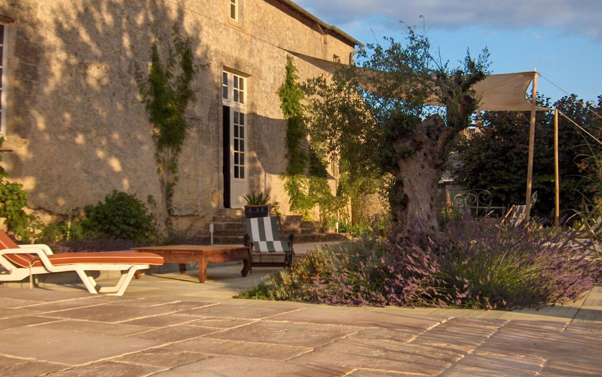 Le Manoir De Gatines Bed & Breakfast Tigné Exterior photo